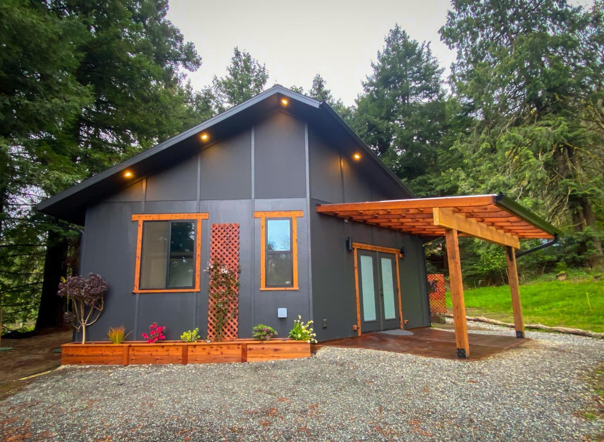 Apartment New, Modern, Country-feel, Close To Arcata